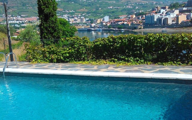 Villa With 3 Bedrooms in Lamego, With Wonderful Mountain View, Private