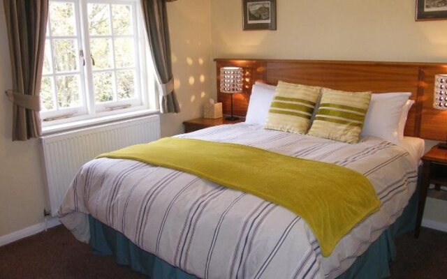 The Tumbling Weir Hotel & Restaurant