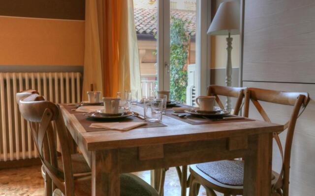 La Casetta Di Lina Rooms And Apartments