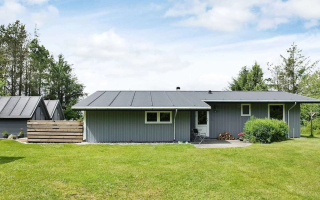 Spacious Holiday Home in Højslev near Sea