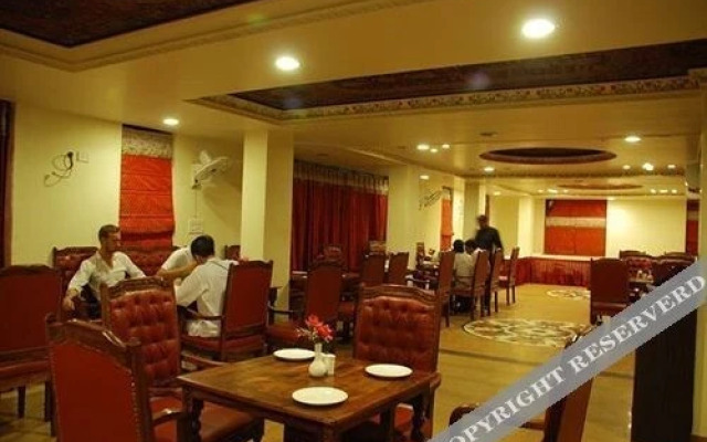 Hotel Royal Sheraton