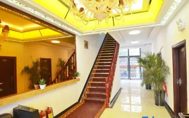 Zhongmu Peak Film & Television Hotel