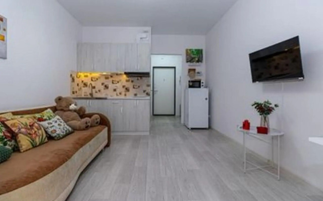 Апартаменты на 2-й Российской, 162