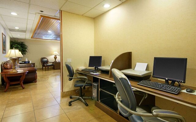 Best Western Carlsbad by the Sea