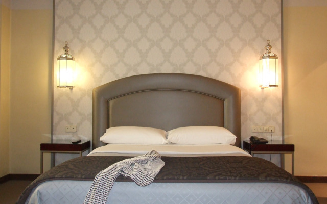 Hotel Macià Alfaros