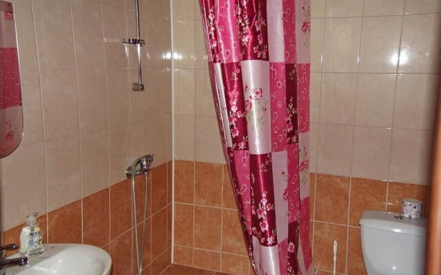 Tikhaya Gavan Guest House