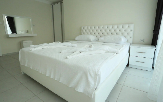 Orka Royal Hills Apartment