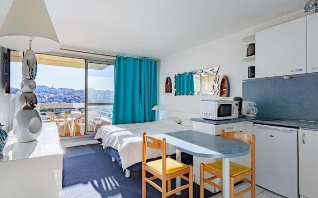 Appartement Biarritz, 1 pièce, 2 personnes - FR-1-3-410