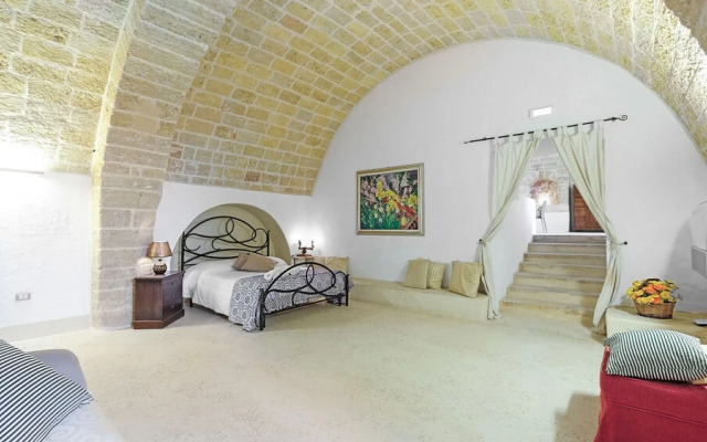 Castello Risolo Specchia