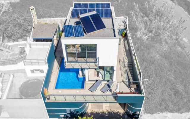 Hillside Villa