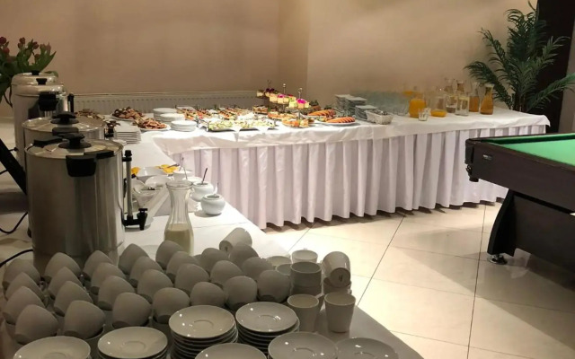 mHotel