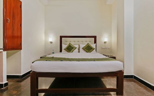 Itsy Hotels Prakasam Residency
