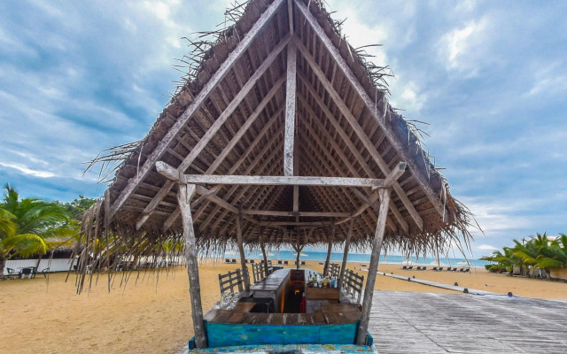 Maalu Maalu Resort & Spa