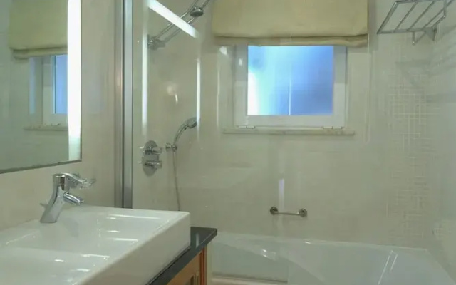 Monte Laranja Apt in Lagos