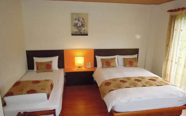 Deep Breathing B&B Toyotomi Hideyoshi Gallery