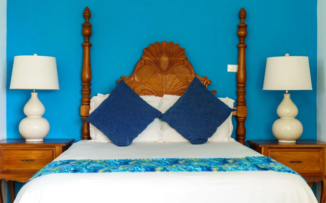 The Westender Inn