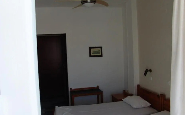 Notis Hotel