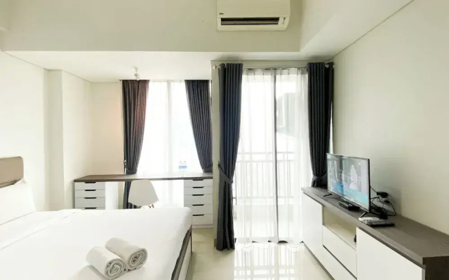 Modern Look Studio At Lrt City Bekasi Apartment