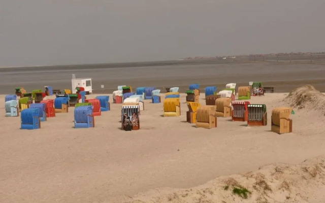 Lively Apartment in Nessmersiel