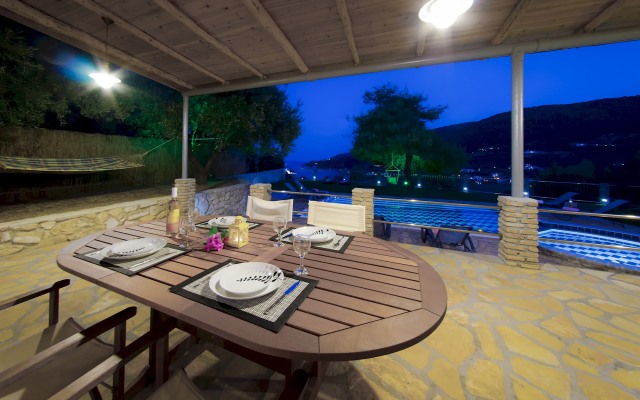 Tireda Villas