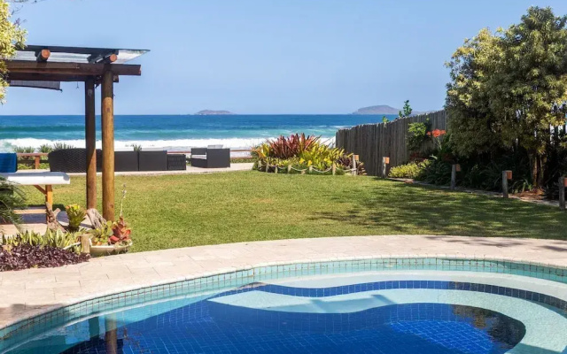 Mansão Pé na Areia de Geribá com 6Suítes