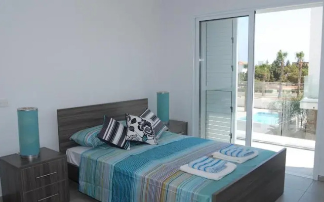 Diamonds Luxury Villas