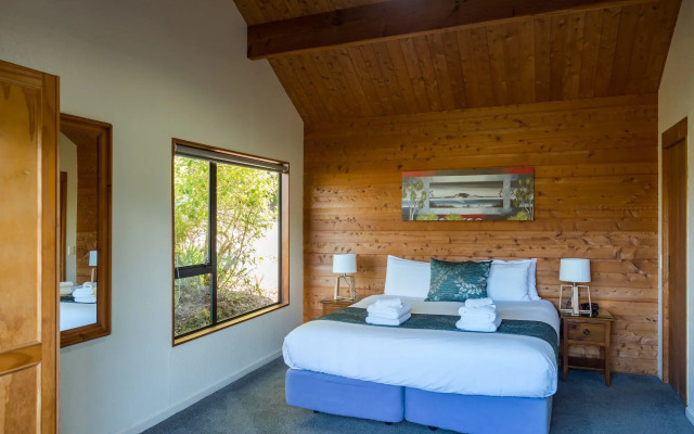 Kimi Ora Eco Resort