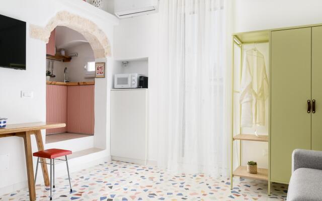 Olivia in Wonderland by Wonderful Italy