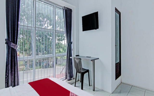 OYO 92047 Penginapan Arfi Syariah
