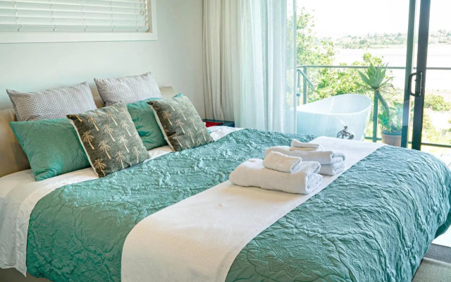 Wharf Retreat Unit 2