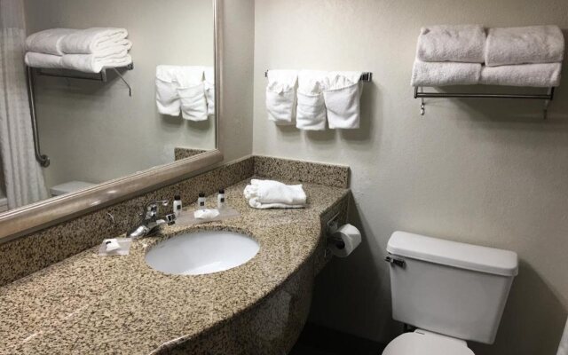 Country Inn & Suites by Radisson, Alpharetta, GA