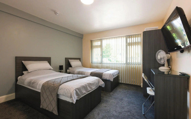 OYO Honeycroft Lodge