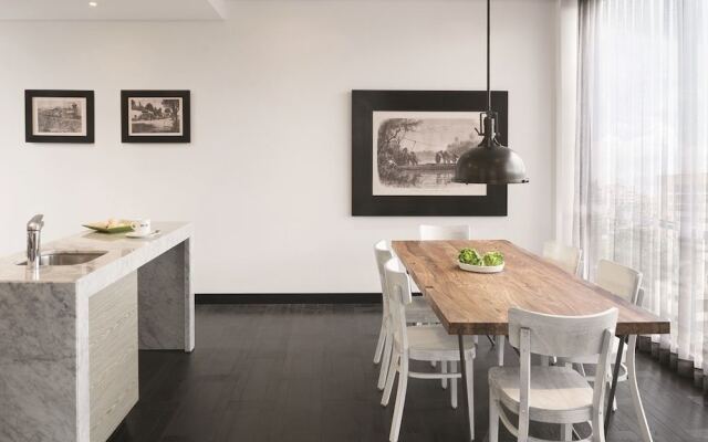 8010 Urban Living Luxury Home Experiences.
