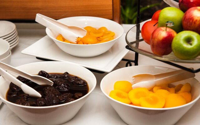 Pegasus Motor Inn and Serviced Apartments
