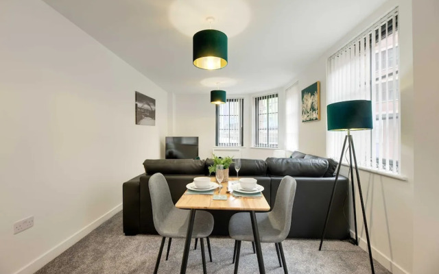 Charltons Bonds Apartments 1B - By Week2Week