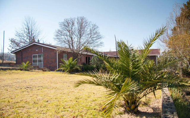 Phokeng Gardens Bed and Breakfast