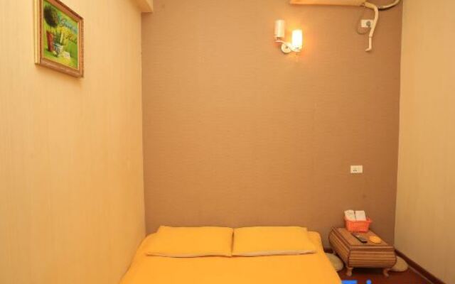 Xiaowo Hostel