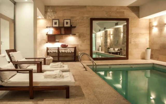 Awwa Suites and Spa