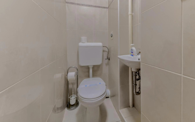 Four Seasons Apartment - FREE PARKING