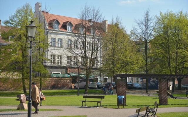 Five Point Hostel