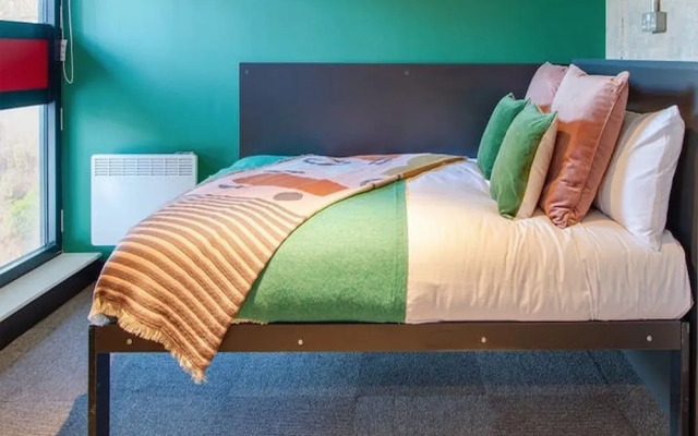 En Suite Rooms  Studios SHEFFIELD - SK