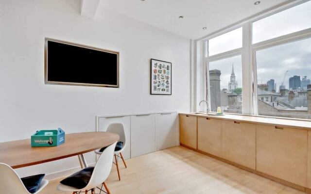 Converted Warehouse 1 Bed Apt In Clerkenwell