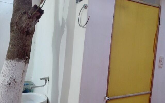 Hostal Backpackers Villa Karejo