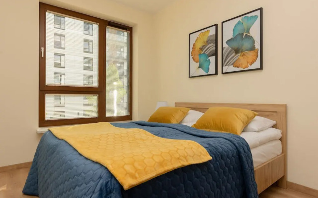 Apartment Bialej Floty by Renters