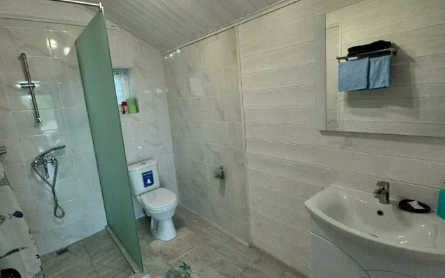Нелжа House (Хаус) 1