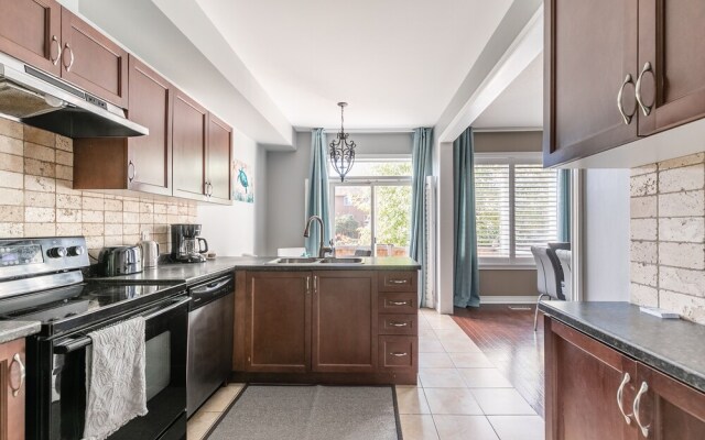 GLOBALSTAY. Luxury 3BR Townhomes with HOT TUB, Gym, BBQ