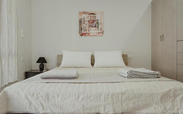 Beach house at Derveni
