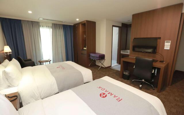 Ramada Gangwon Taebaek Hotel