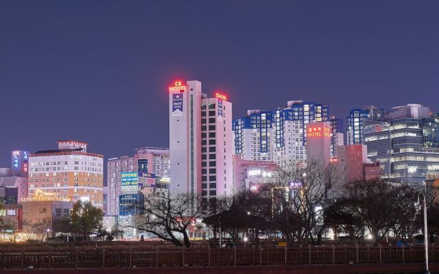 CS Hotel
