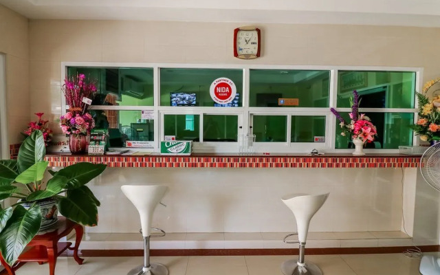 Nida Rooms Ladprao Wang Tong Lang Green